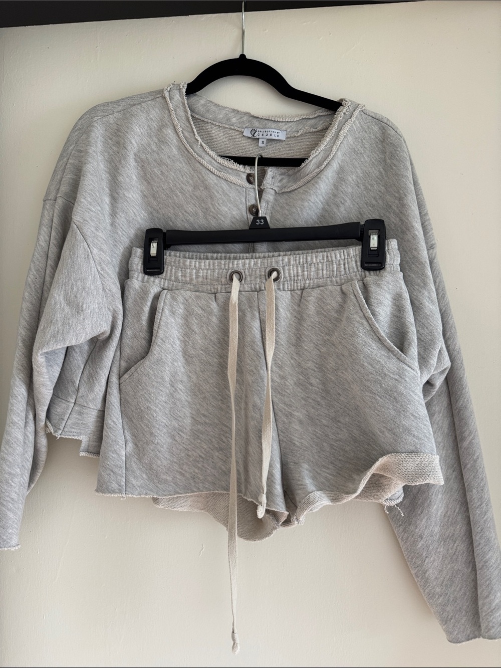 Light Gray Cropped Crewneck Sweatshirt and Drawstring Shorts Set